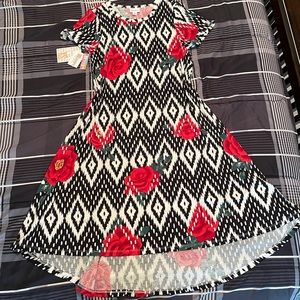 4/$25:LuLaRoe Dress Design